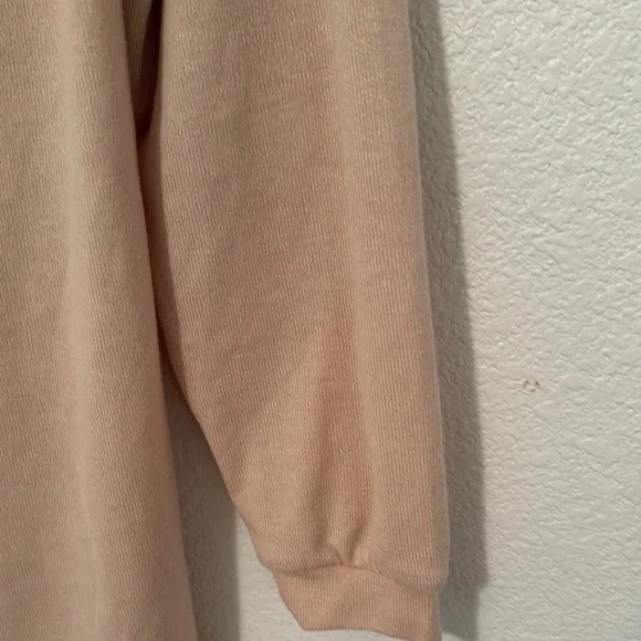 COPY - Cream Long Cardigan Sweater with V-neck and Relaxed Fit - Picture 4 of 5